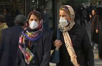 التلوث يخنق إيران والضباب الدخاني يتسبب بإغلاق المدارس والجامعات