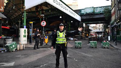 Come fa Londra a ritornare alla normalità dopo l'attacco sul London bridge?