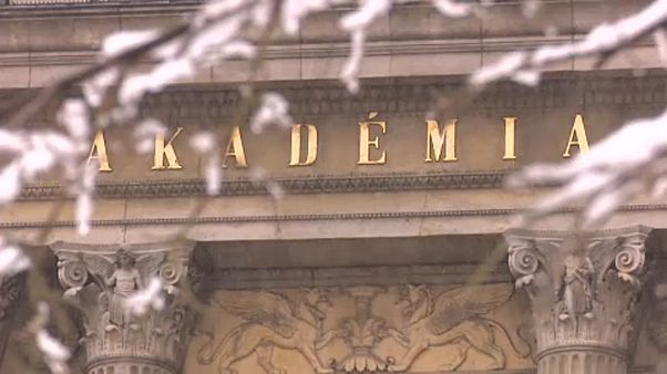 Kompromisszumkészen keresi új küldetését az MTA Kompromisszumkészen keresi új küldetését az MTA
