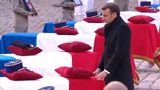 França presta homenagem aos soldados caídos no Mali