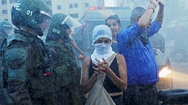 Las protestas hunden la economía de Chile Las protestas hunden la economía de Chile