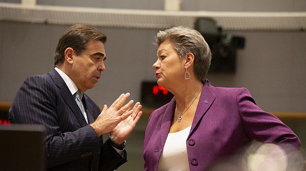 O grego Margaritis Schinas e a sueca Ylva Johansson vão trabalhar juntos na Comissão O grego Margaritis Schinas e a sueca Ylva Johansson vão trabalhar juntos na Comissão