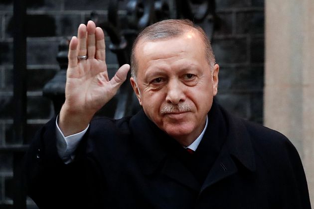 Recep Tayyip Erdoğan, à chegada a Downing Street, em Londres