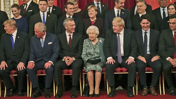 Queen Elisabeth II. mit den Staats- und Regierungschefs der Nato-Staaten Queen Elisabeth II. mit den Staats- und Regierungschefs der Nato-Staaten