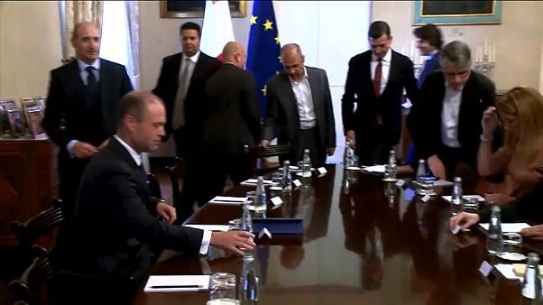 Μάλτα: Παραίτηση Μουσκάτ ζητά το Ευρωκοινοβούλιο Μάλτα: Παραίτηση Μουσκάτ ζητά το Ευρωκοινοβούλιο