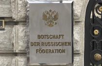 Berlin expulse deux diplomates russes