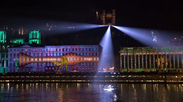 Notte Delle Luci Lione.Ambiente E Clima Illuminano La Festa Di Lione Euronews