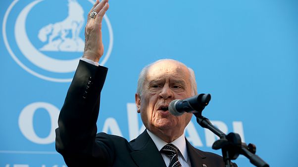 MHP Meclis'e sunduğu af teklifini geri çekti MHP Meclis'e sunduğu af teklifini geri çekti