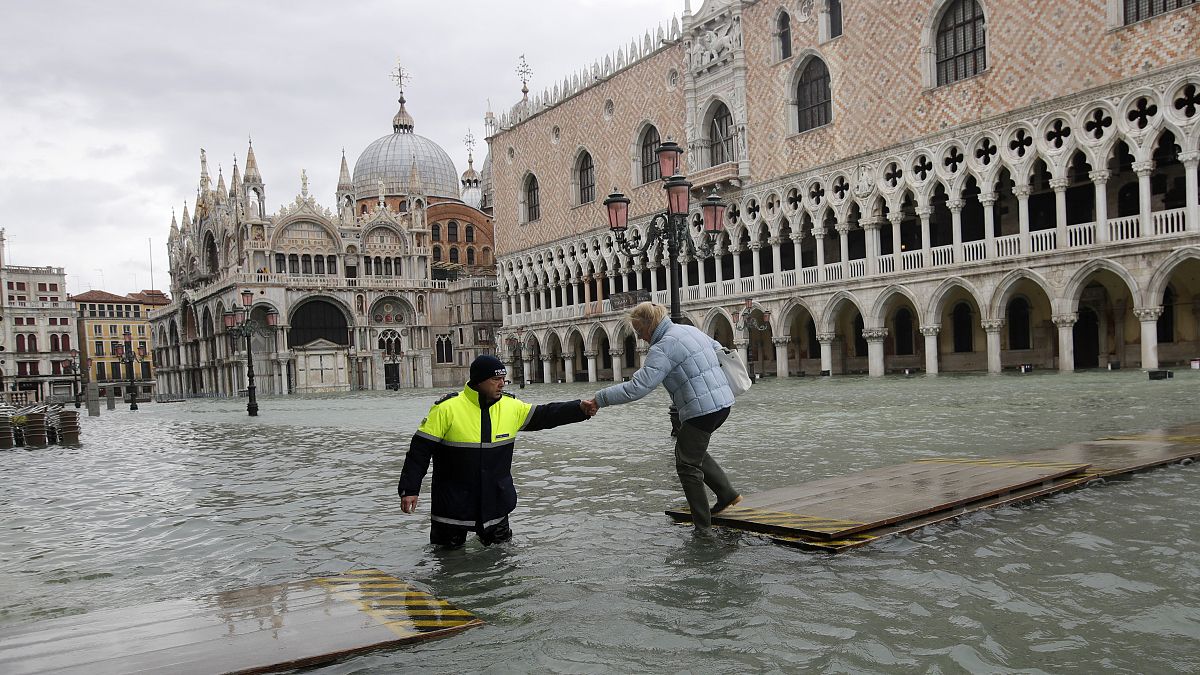 Venecia se "blinda" ante las subidas de la marea
