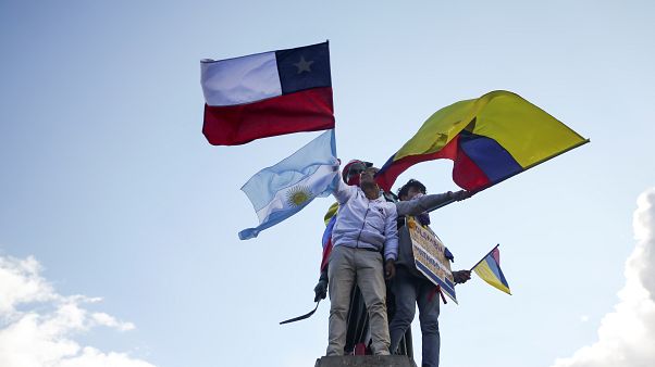 Tercer paro nacional: la calle mantiene el pulso al Gobierno de Iván Duque Tercer paro nacional: la calle mantiene el pulso al Gobierno de Iván Duque