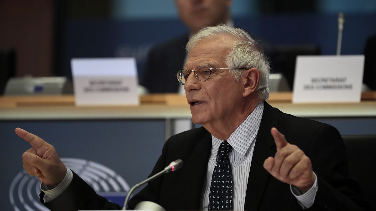 Josep Borrell: "América Latina está incendiada" y la UE no puede ser "indiferente"