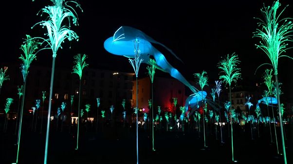 Magic And Dreams As Lyon S Beloved Festival Of Lights Kicks Off Christmas Season Euronews