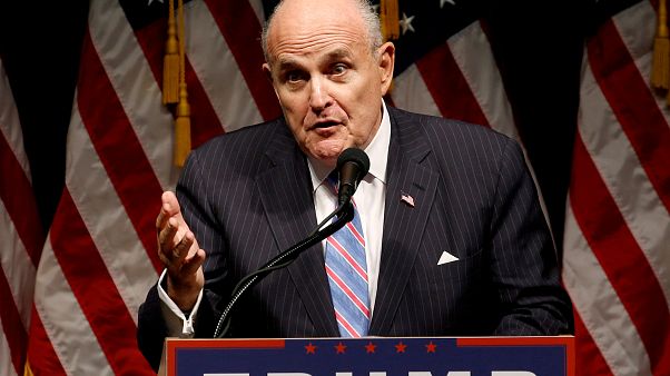 Auf geheimer Mission? Trump-Anwalt Giuliani (75) in der Ukraine Auf geheimer Mission? Trump-Anwalt Giuliani (75) in der Ukraine