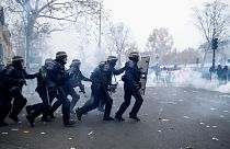 Confrontos e dezenas de detidos em Paris