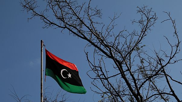Libya'nın Atina Büyükelçiliğindeki bayrağı Libya'nın Atina Büyükelçiliğindeki bayrağı