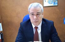 الهاشمي بلحسين محام جزائري مقيم في سويسرا ورئيس منظمة "جزائريون بلا حدود"