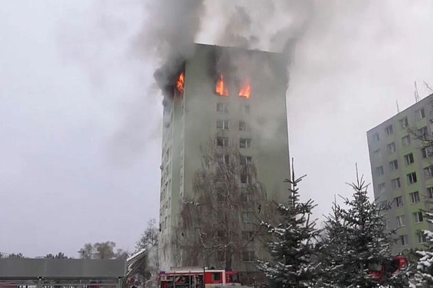 Al menos 5 muertos en un incendio en Eslovaquia