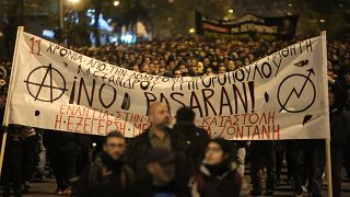 Πορεία μνήμης στους κεντρικούς δρόμους της Αθήνας, για τα 11 χρόνια από τη δολοφονία του Αλέξη Γρηγορόπουλου