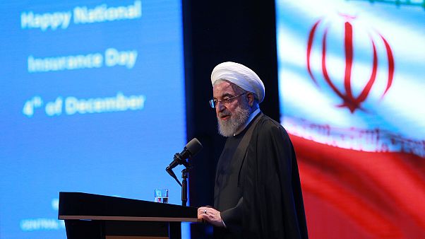 روحاني: ميزانية إيران ستقاوم العقوبات الأمريكية بتقليل الاعتماد على النفط روحاني: ميزانية إيران ستقاوم العقوبات الأمريكية بتقليل الاعتماد على النفط