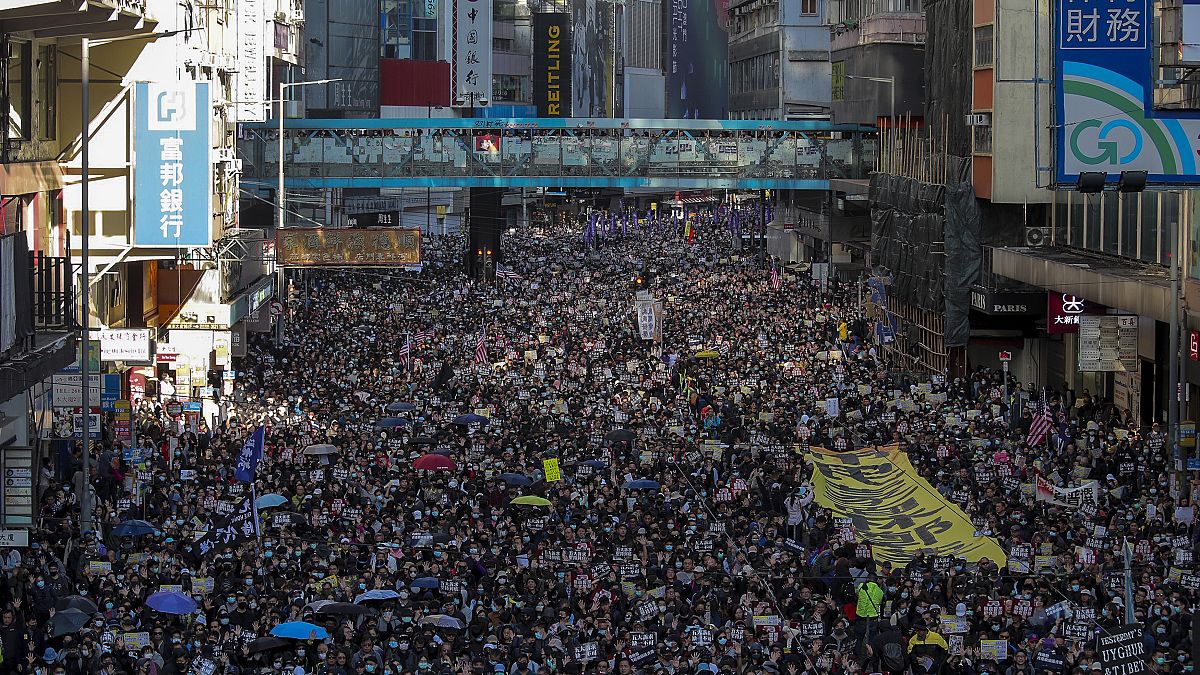 Новая мощная манифестация в Гонконге, на этот раз без эксцессов