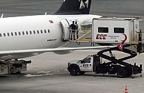 La Turquie expulse onze proches de présumés djihadistes français vers la France 