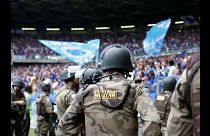 Hinchas destrozan el estadio del Cruzeiro tras descender a la segunda división de fútbol brasileño