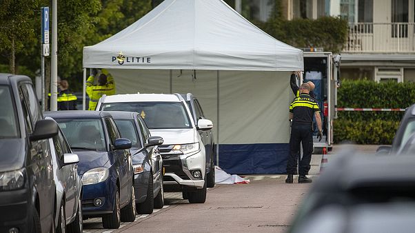 Hollanda, gülme gazı olarak bilinen azot protoxyd maddesini eğlence amaçlı kullanımını yasakladı Hollanda, gülme gazı olarak bilinen azot protoxyd maddesini eğlence amaçlı kullanımını yasakladı