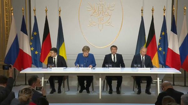 Putin e Zelensky acordam cessar-fogo Putin e Zelensky acordam cessar-fogo