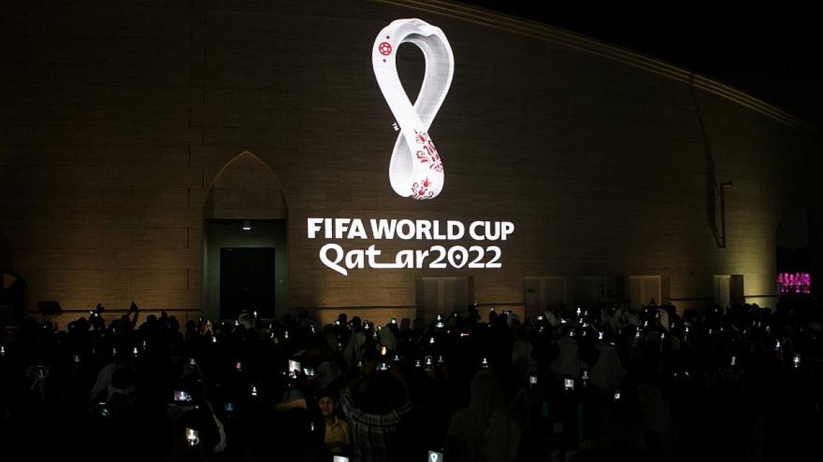 تحقيقات بشأن استضافة قطر لمونديال 2022 ترفع إلى قاضي تحقيق فرنسي