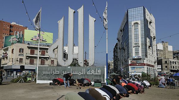 استطلاع: 58 بالمئة من العرب يعارضون استخدام الدين لتحقيق مكاسب سياسية استطلاع: 58 بالمئة من العرب يعارضون استخدام الدين لتحقيق مكاسب سياسية