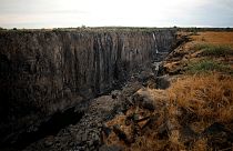 «خشکسالی قرن» در زیمبابوه آبشار ویکتوریا را در آستانه نابودی قرار داد