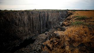 «خشکسالی قرن» در زیمبابوه آبشار ویکتوریا را در آستانه نابودی قرار داد