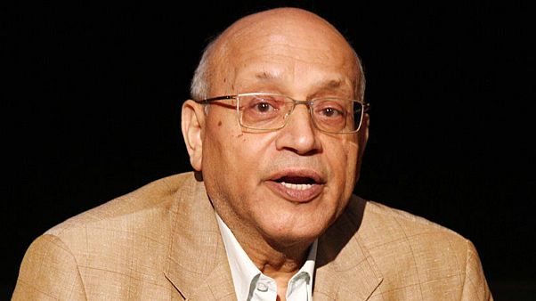 وفاة المخرج المصري سمير سيف عن عمر يناهز 72 عاماً وفاة المخرج المصري سمير سيف عن عمر يناهز 72 عاماً