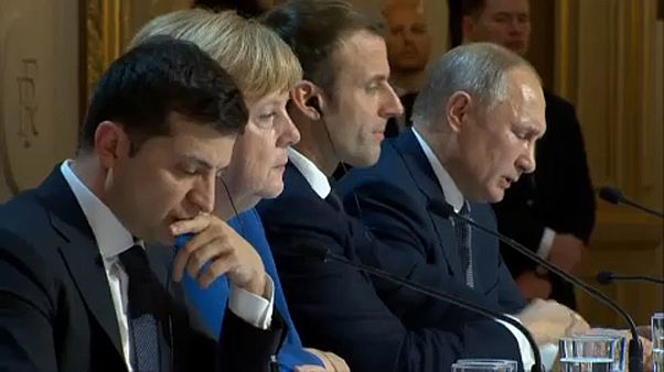 Итог встречи "нормандской четверки": обмен всеми пленными до конца года Итог встречи "нормандской четверки": обмен всеми пленными до конца года