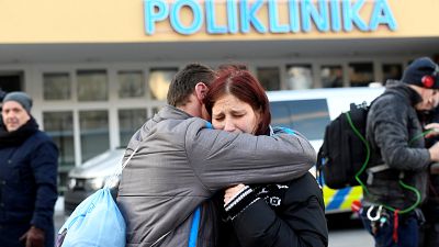Gunman kills himself after shooting seven dead in Czech hospital 
