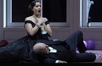 Il "Don Pasquale" di Donizetti incanta Zurigo, tra umorismo e malinconia