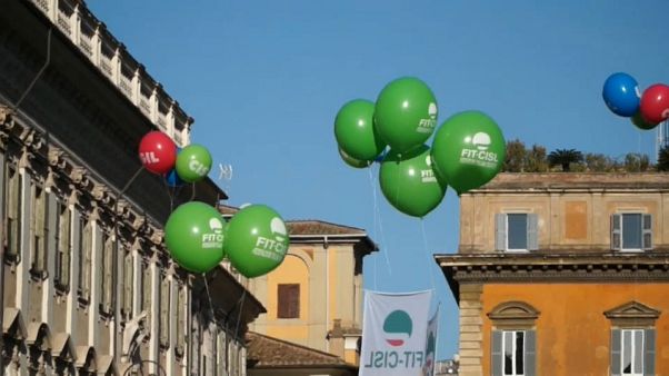 "Il futuro del Sud non è l'industria ma l'artigianato d'eccellenza" "Il futuro del Sud non è l'industria ma l'artigianato d'eccellenza"