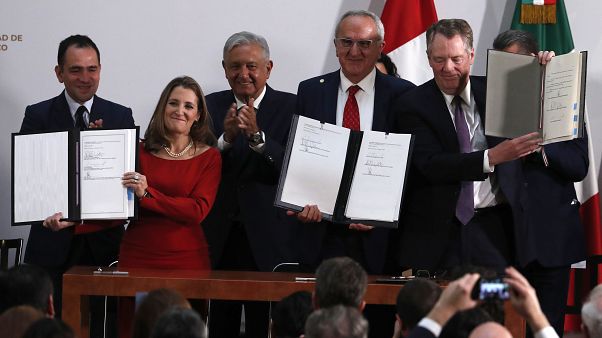 México, EEUU y Canadá firman el nuevo acuerdo comercial T-MEC México, EEUU y Canadá firman el nuevo acuerdo comercial T-MEC