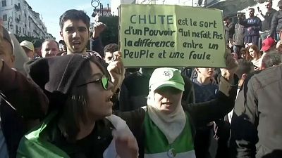Алжир: протесты накануне голосования 