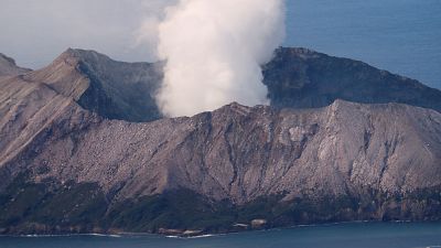 La angustiosa espera por el rescate de las víctimas del volcán Whakaari