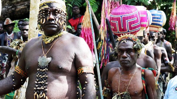 Bougainville halkı 'bağımsızlık' referandumunda oy kullandı Bougainville halkı 'bağımsızlık' referandumunda oy kullandı