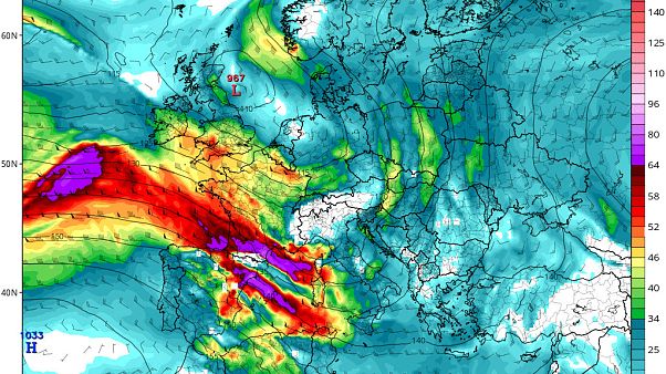 Previsión de presión y viento en altitud (1.500 m) para el viernes 13. Previsión de presión y viento en altitud (1.500 m) para el viernes 13.