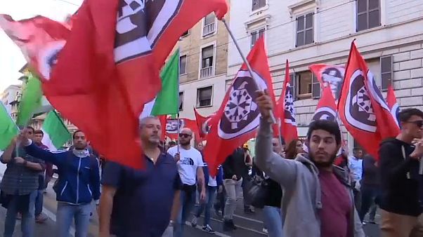 Casapound torna su facebook Casapound torna su facebook
