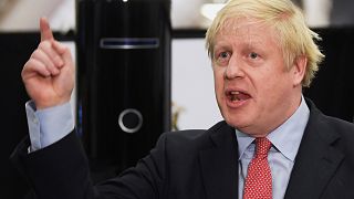 El ´líder conservador y primer ministro del Reino Unido Boris Johnson habla en Uxbridge tras ganar su escaño.