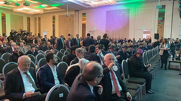 Davutoğlu'nun partisinde kimler var? Davutoğlu'nun partisinde kimler var?