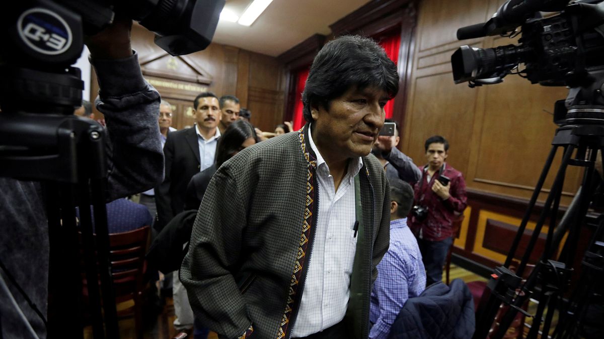 Bolivya Devlet Başkanı Evo Morales istifasının ardından sığınmacı olarak Arjantin'e geldi 