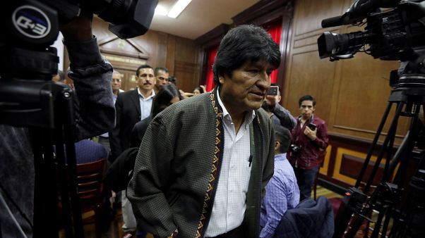 Bolivya Devlet Başkanı Evo Morales istifasının ardından sığınmacı olarak Arjantin'e geldi Bolivya Devlet Başkanı Evo Morales istifasının ardından sığınmacı olarak Arjantin'e geldi
