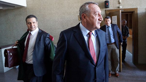 Mehmet Ağar 17 faili meçhul cinayete ilişkin davada beraat etti Mehmet Ağar 17 faili meçhul cinayete ilişkin davada beraat etti