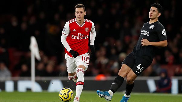 Mesut Özil'den 'Doğu Türkistan'daki zulmü durdurun' paylaşımı Mesut Özil'den 'Doğu Türkistan'daki zulmü durdurun' paylaşımı