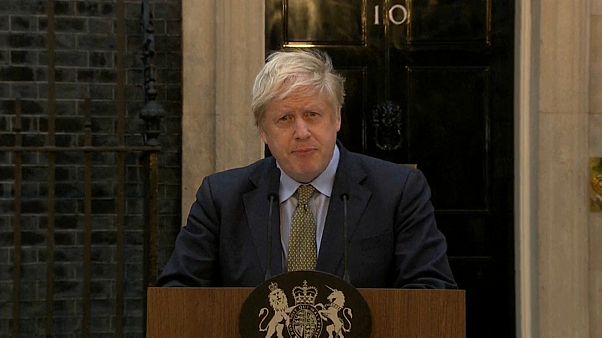 Johnson asegura que cooperará con la UE como "amigos e iguales" Johnson asegura que cooperará con la UE como "amigos e iguales"